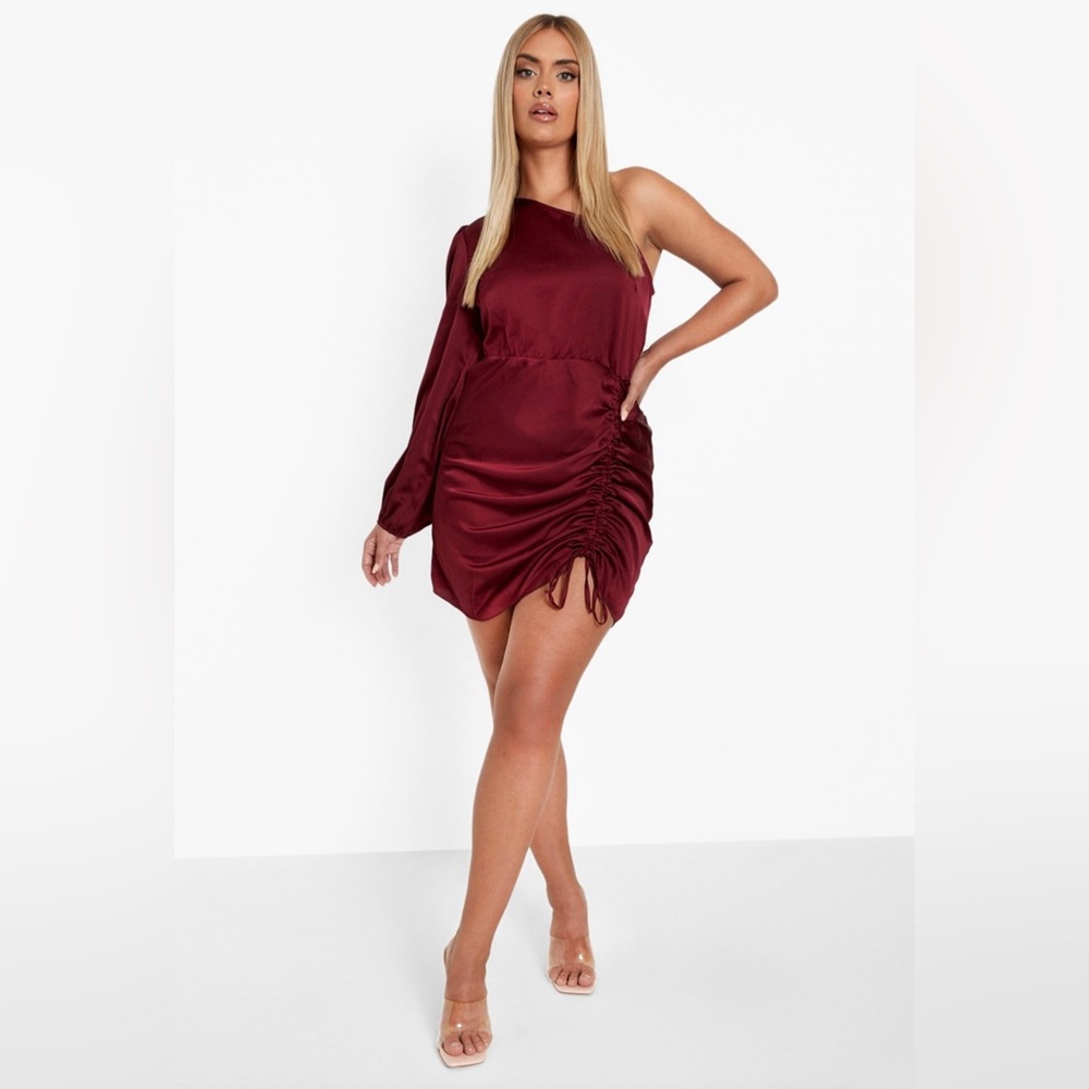 PLUS SATIN ONE SHOULDER RUCHED BODYCON DRESS, Size 20 (3X)